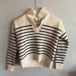 Aritizia Wilfred 100% Merino Wool Sweater Size 2XSmall